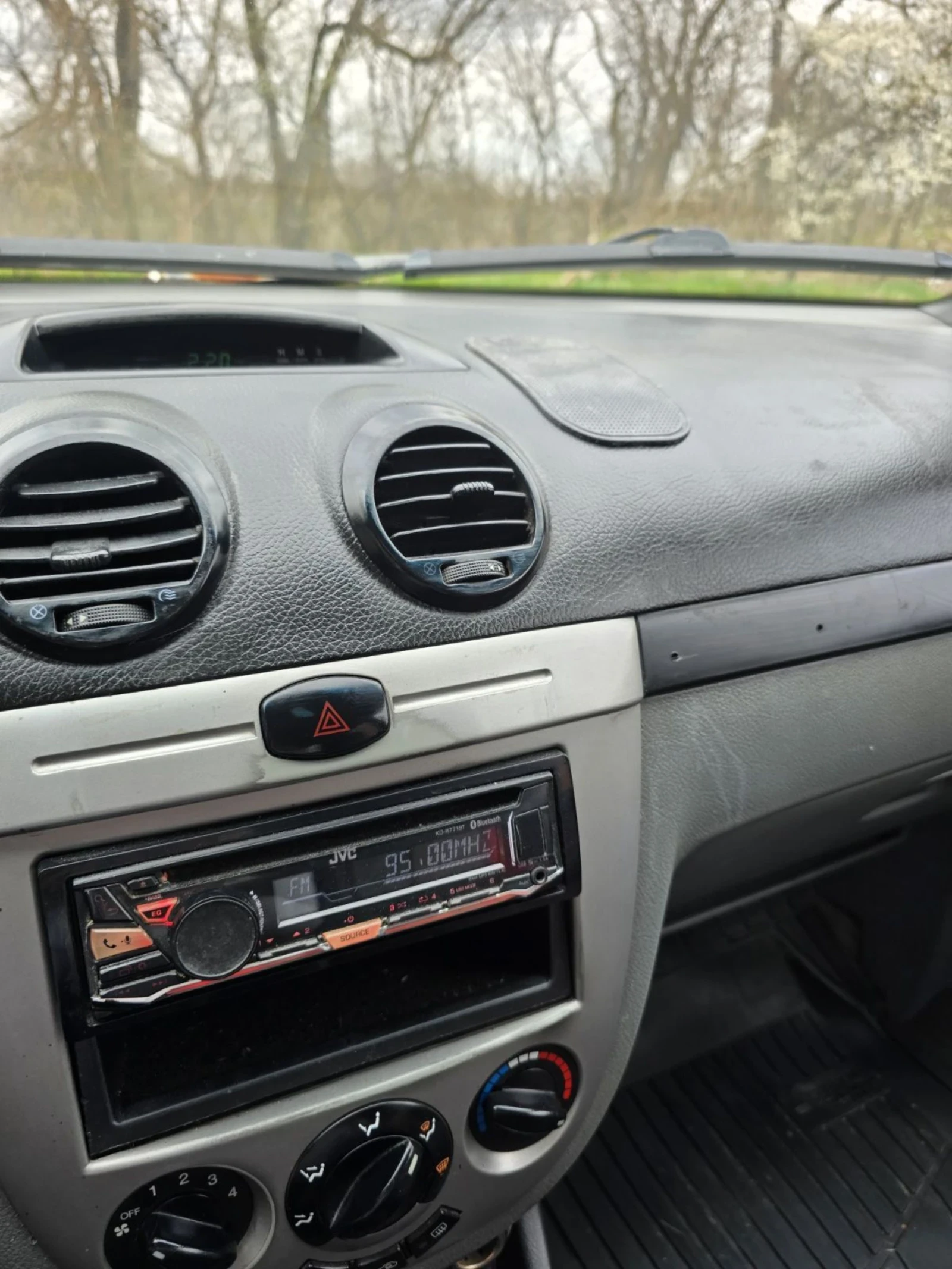 Chevrolet Nubira 1.6  Бензин+ Газ BRC, снимка 9 - Автомобили и джипове - 53990563