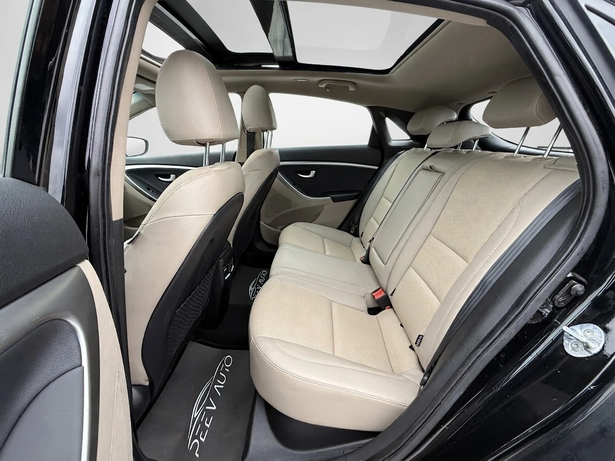 Hyundai I30 EXCLUSIVE#PANORAMA#KAMERA#KEYLESS GO#AVTOPILOT#, снимка 13 - Автомобили и джипове - 54280686