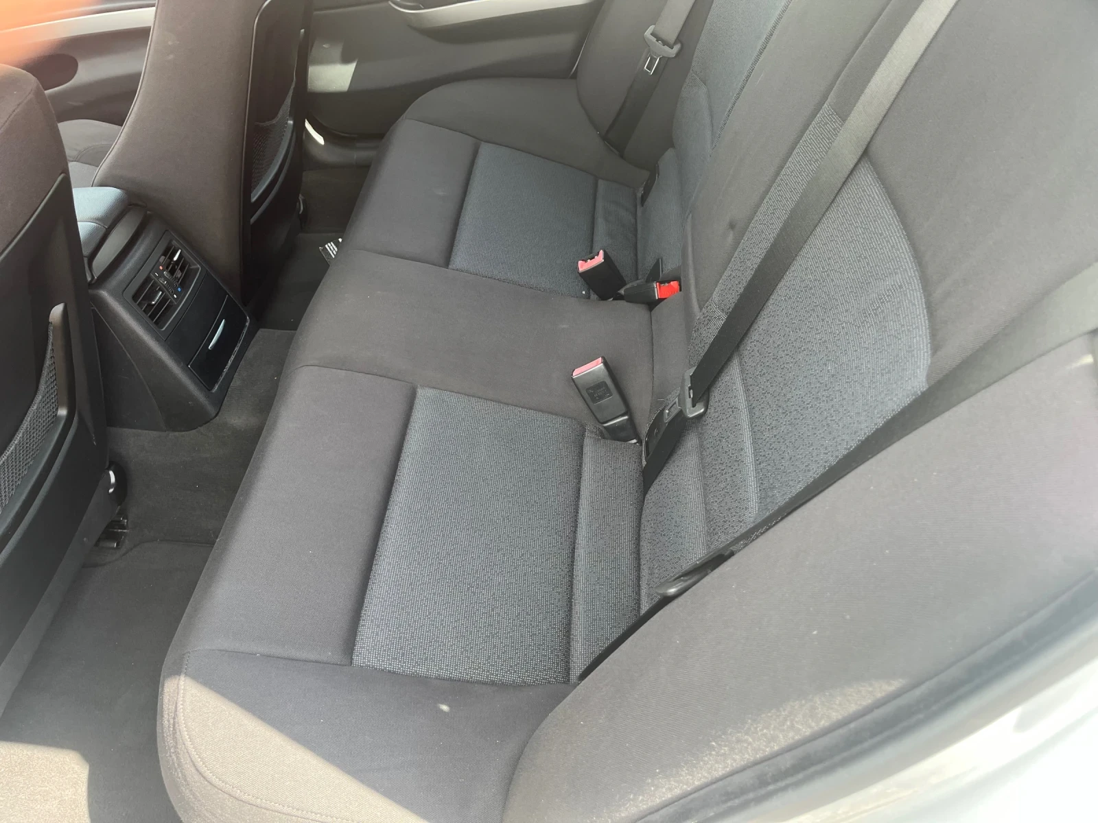 BMW 320 Е91, снимка 12 - Автомобили и джипове - 54495491