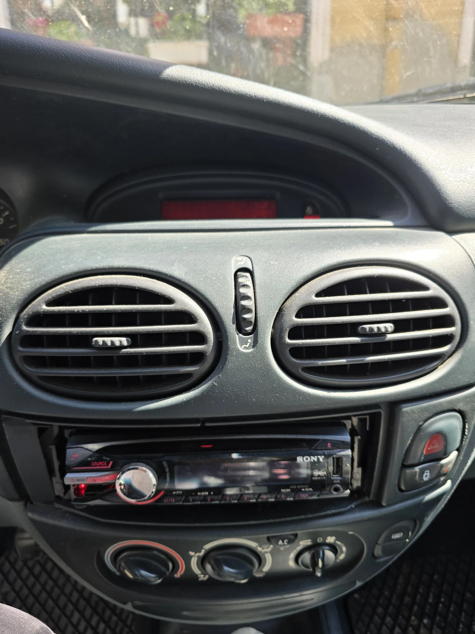 Renault Megane, снимка 6 - Автомобили и джипове - 54572283