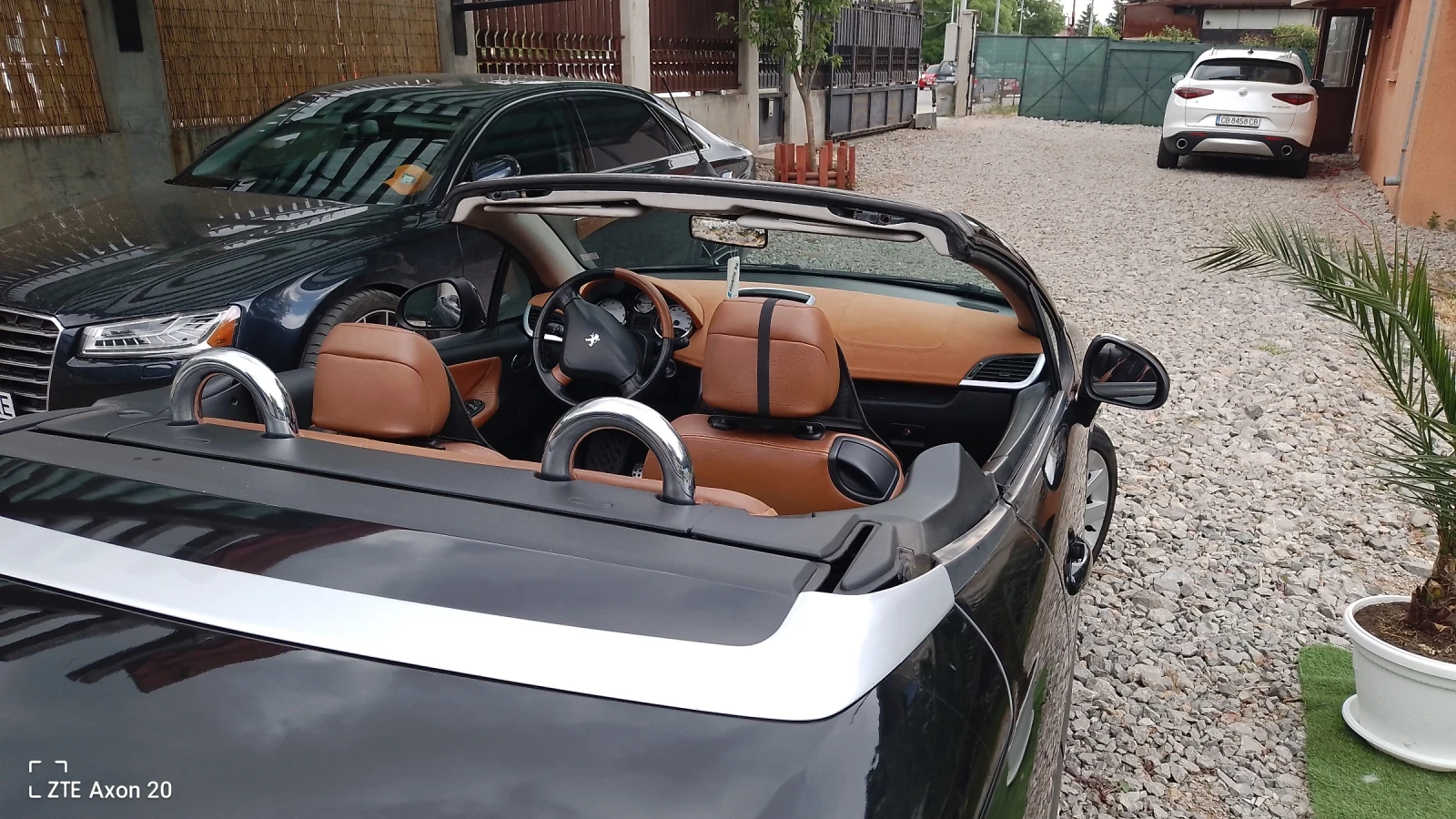 Peugeot 207 CC, снимка 12 - Автомобили и джипове - 54576870