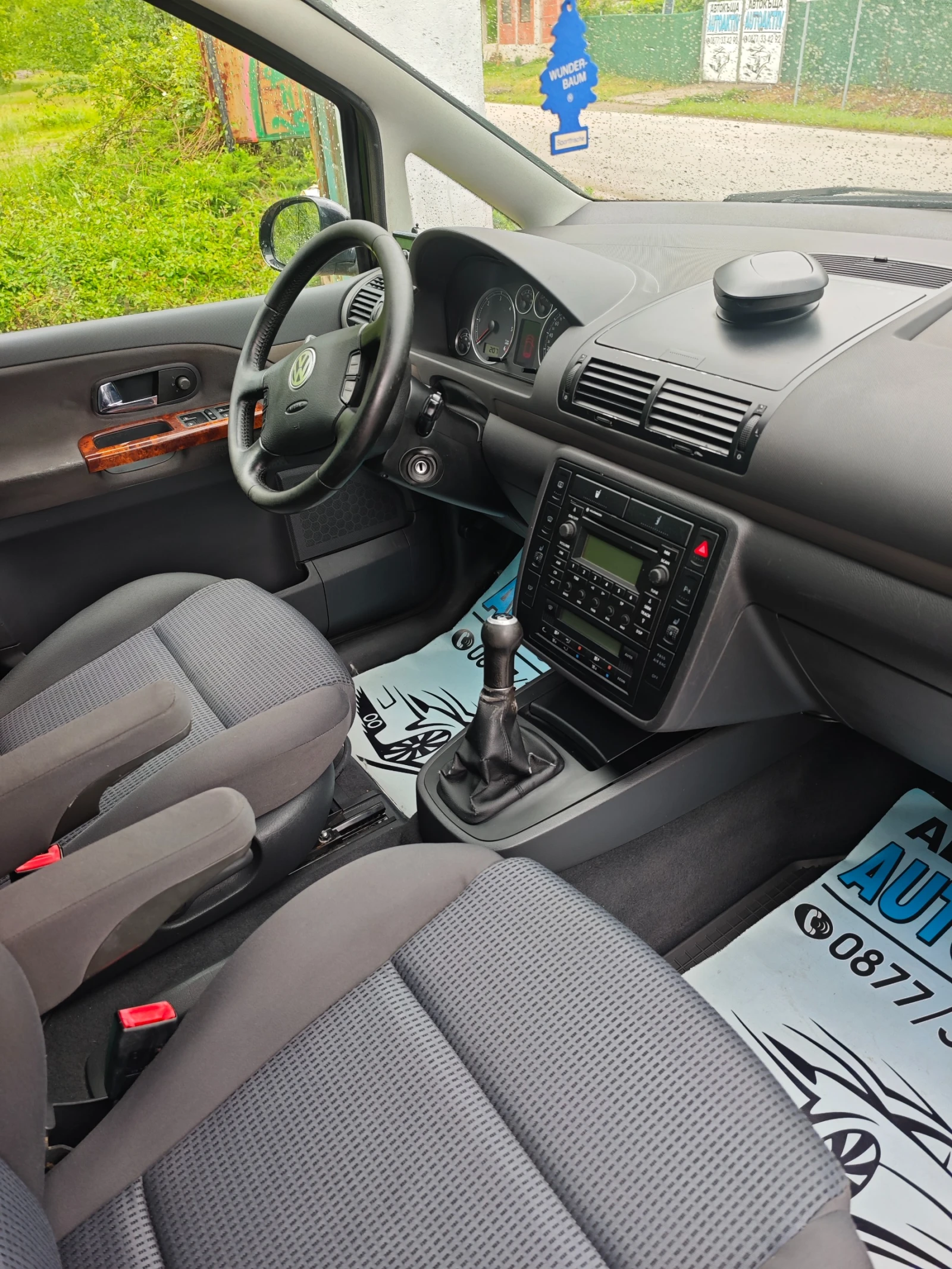 VW Sharan 1.9ТДИ 4х4 116кс, снимка 3 - Автомобили и джипове - 55091435