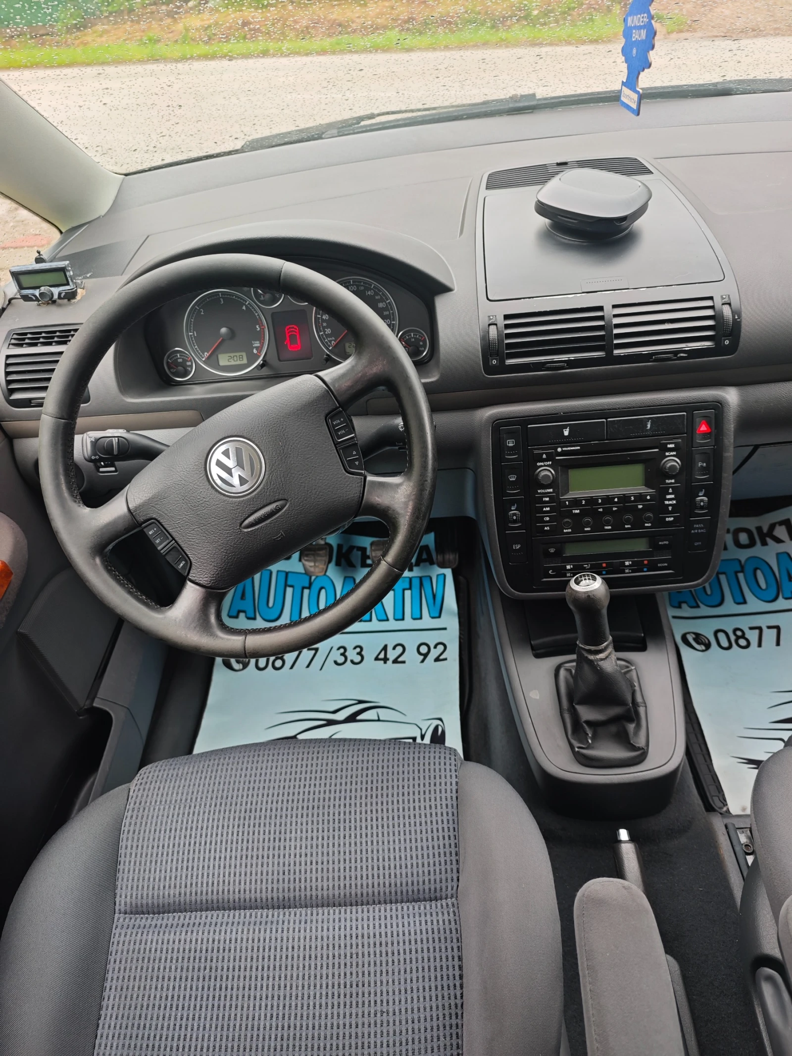 VW Sharan 1.9ТДИ 4х4 116кс, снимка 10 - Автомобили и джипове - 55091435