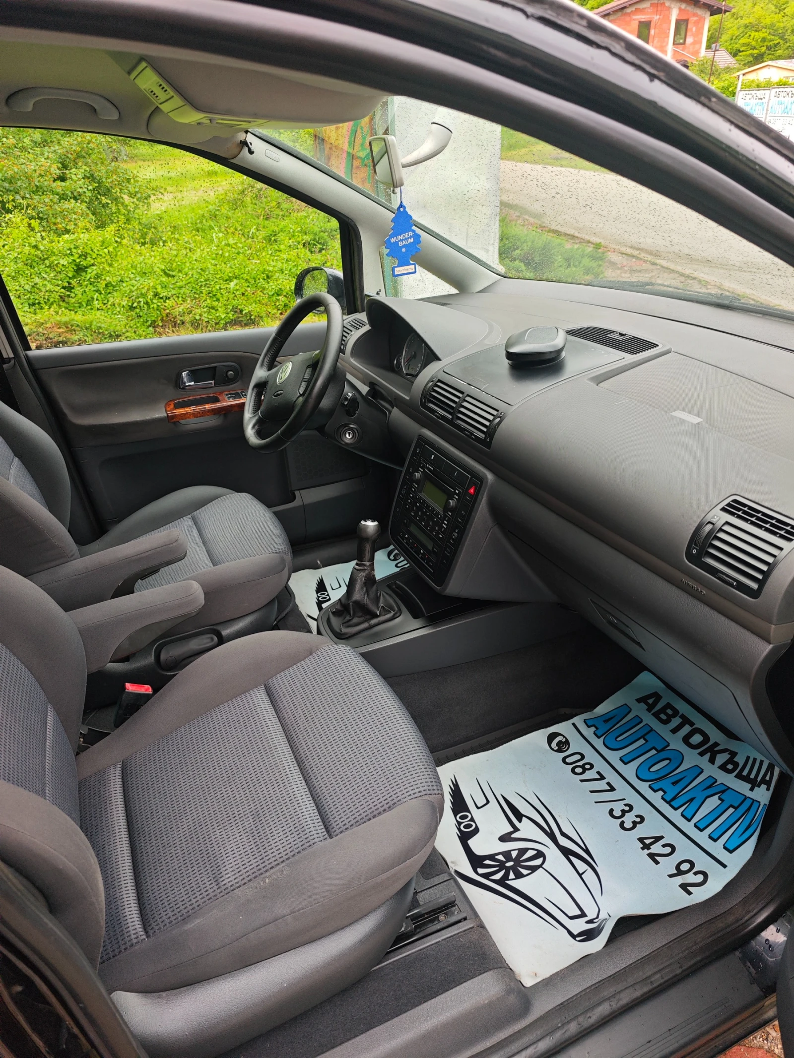 VW Sharan 1.9ТДИ 4х4 116кс, снимка 2 - Автомобили и джипове - 55091435