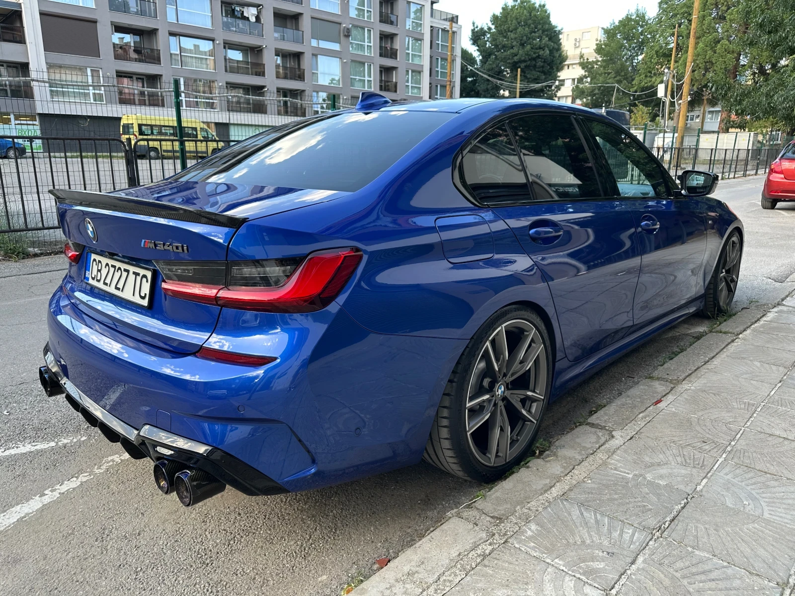 BMW 340 Stage 3 Hybrid, снимка 5 - Автомобили и джипове - 55124493