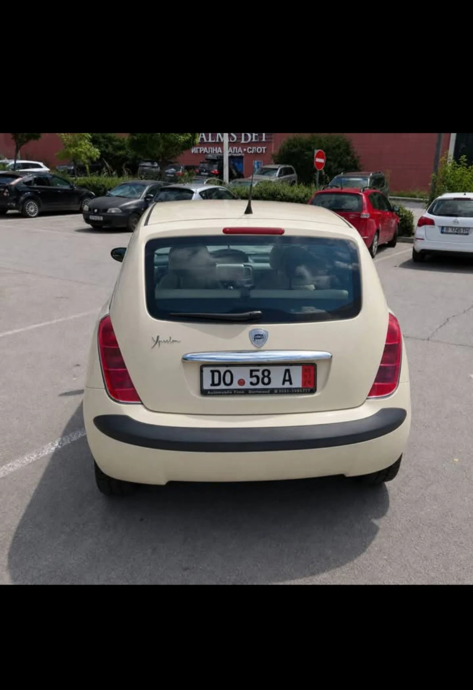 Lancia Ypsilon 1.3i 16v , снимка 5 - Автомобили и джипове - 55296222