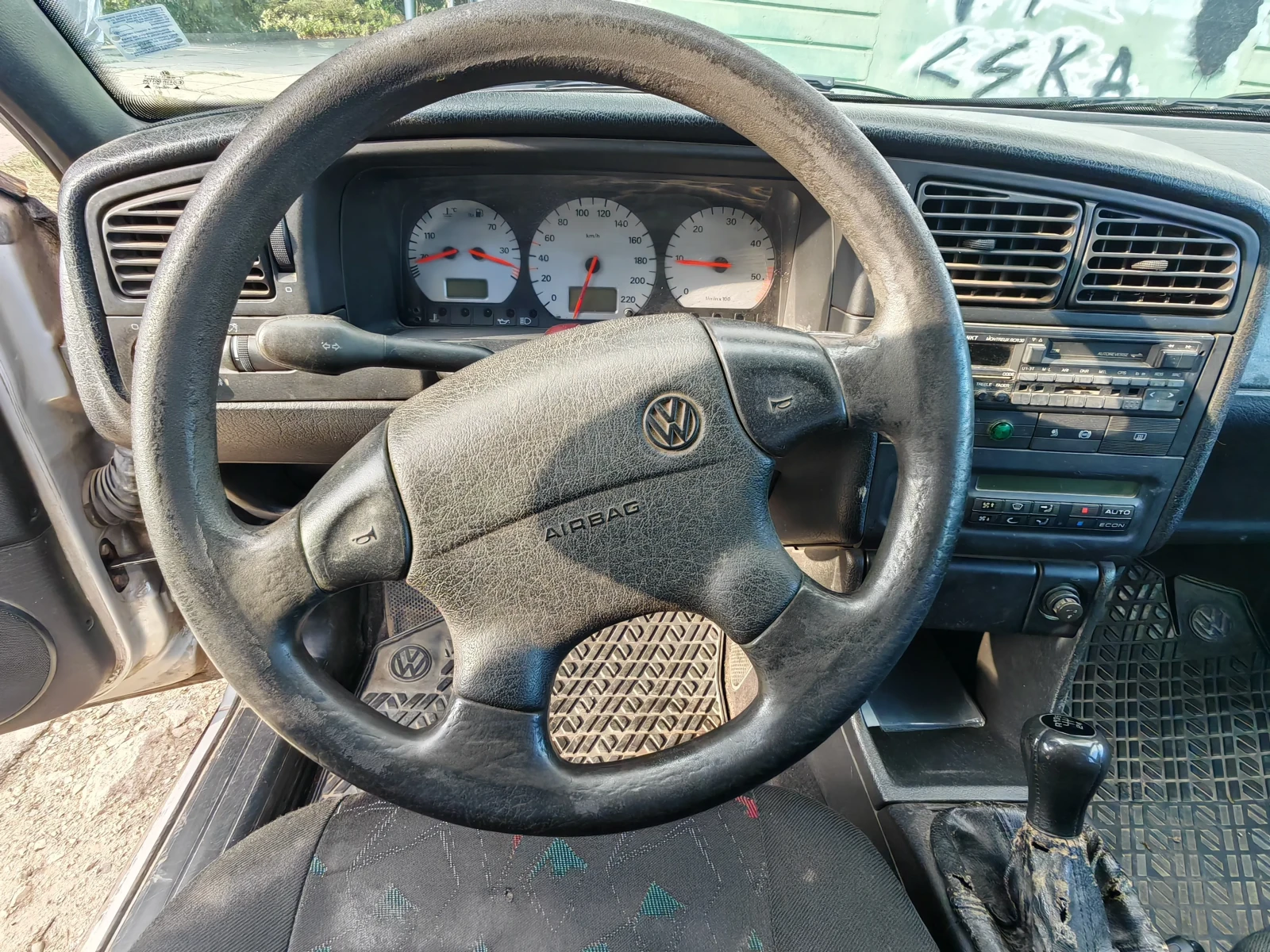 VW Passat, снимка 8 - Автомобили и джипове - 56304620