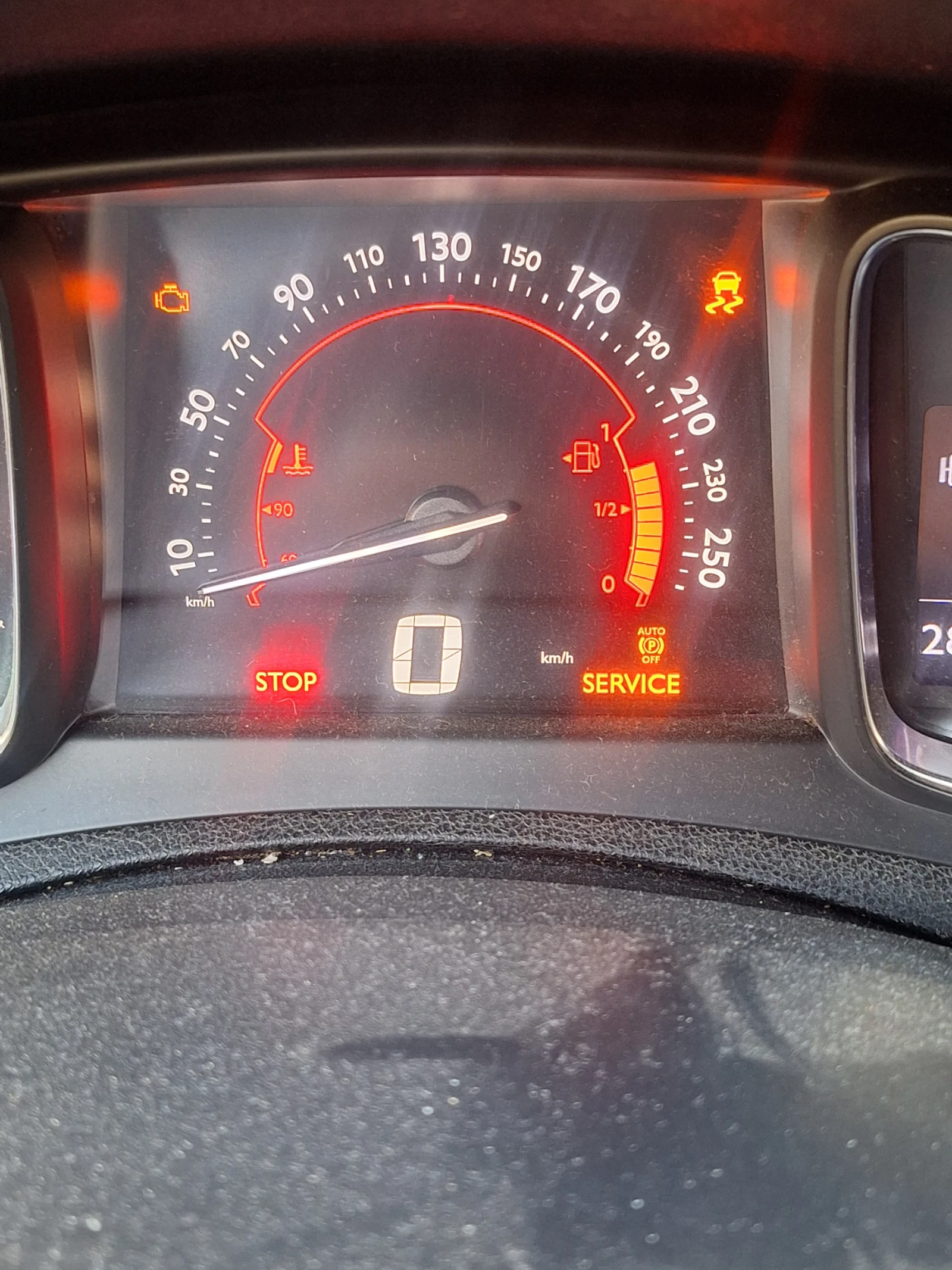 DS DS 5, снимка 9 - Автомобили и джипове - 56460300