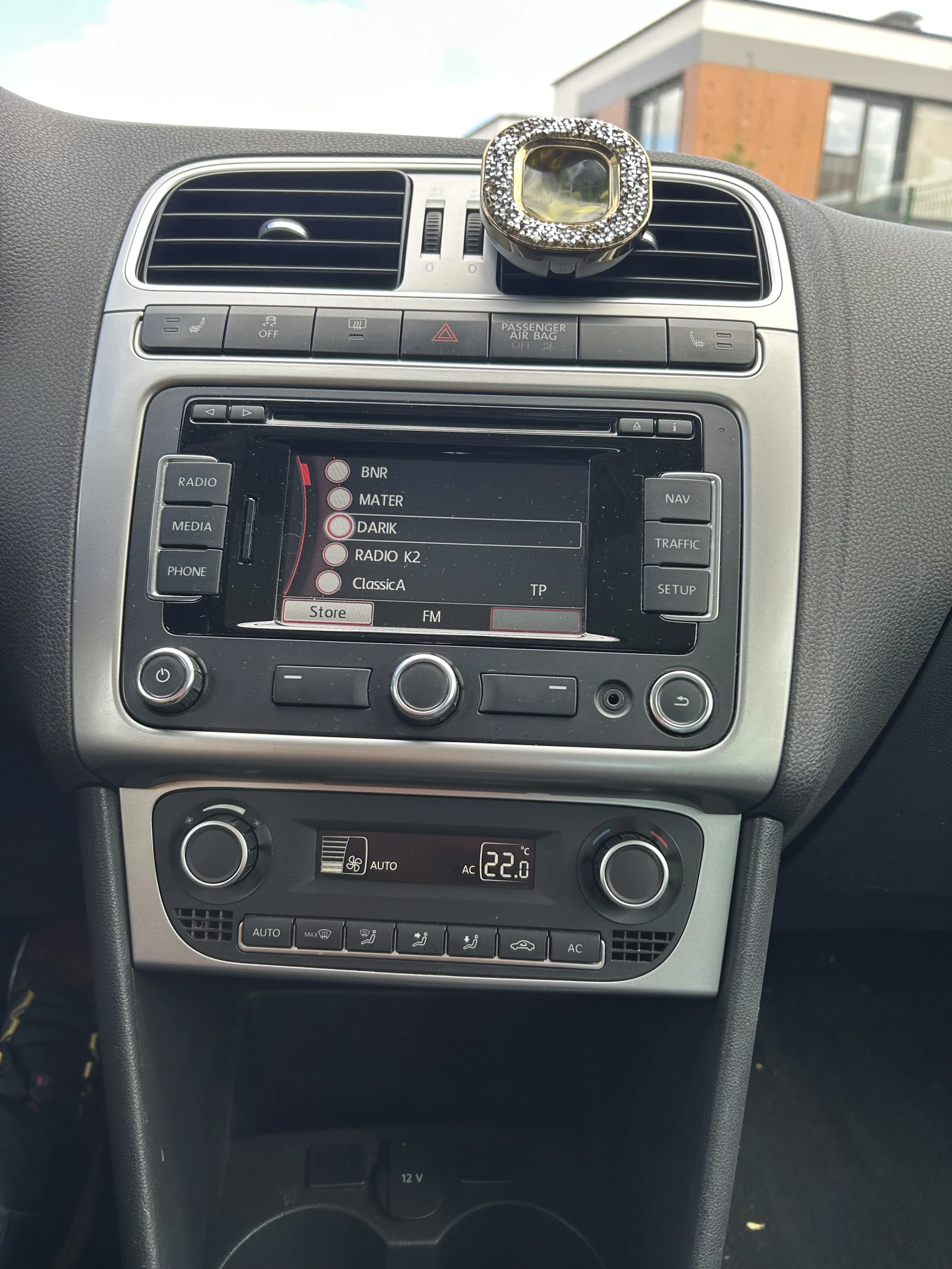 VW Polo 6R, снимка 9 - Автомобили и джипове - 56588053