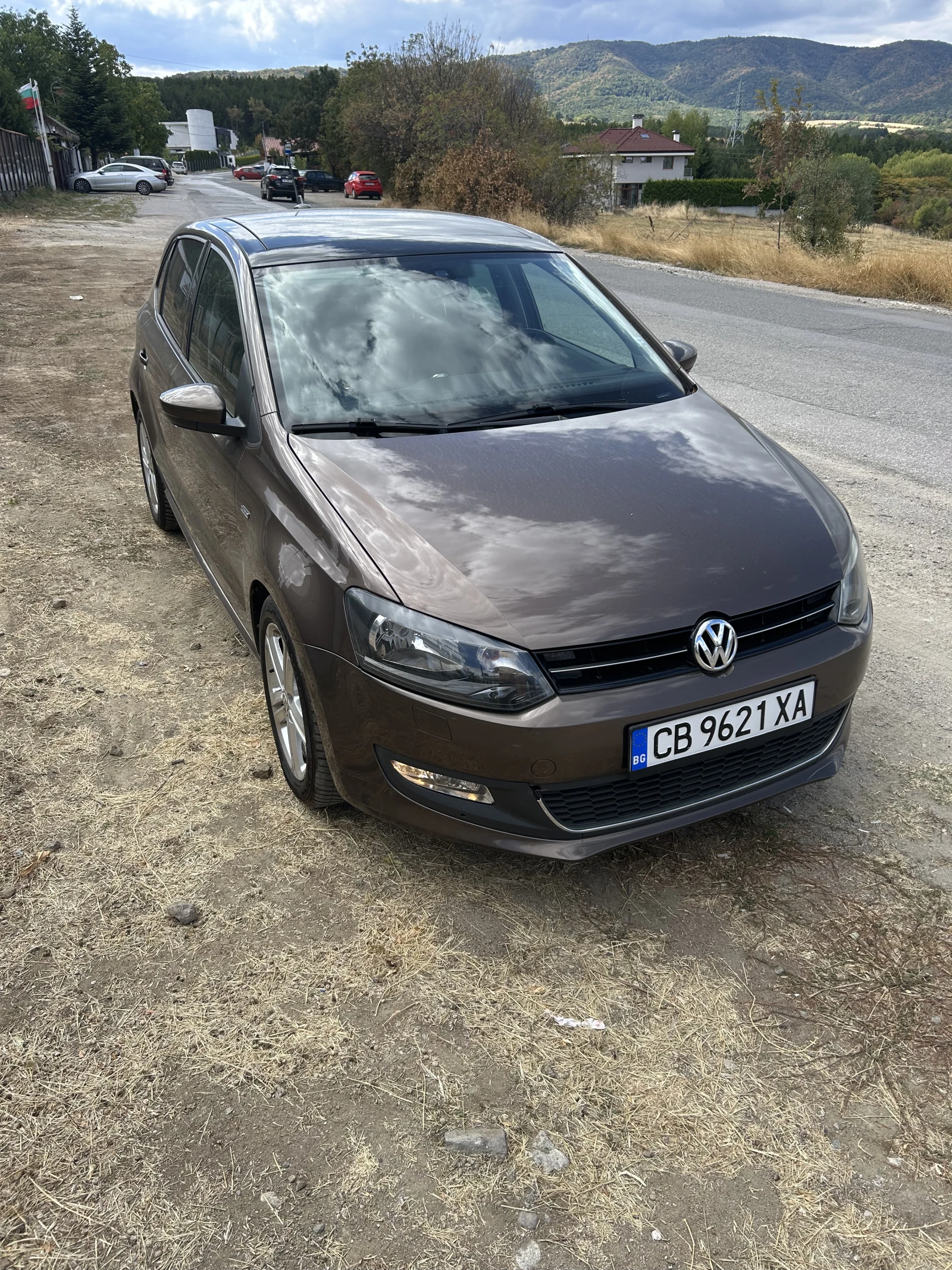 VW Polo 6R, снимка 2 - Автомобили и джипове - 56588053