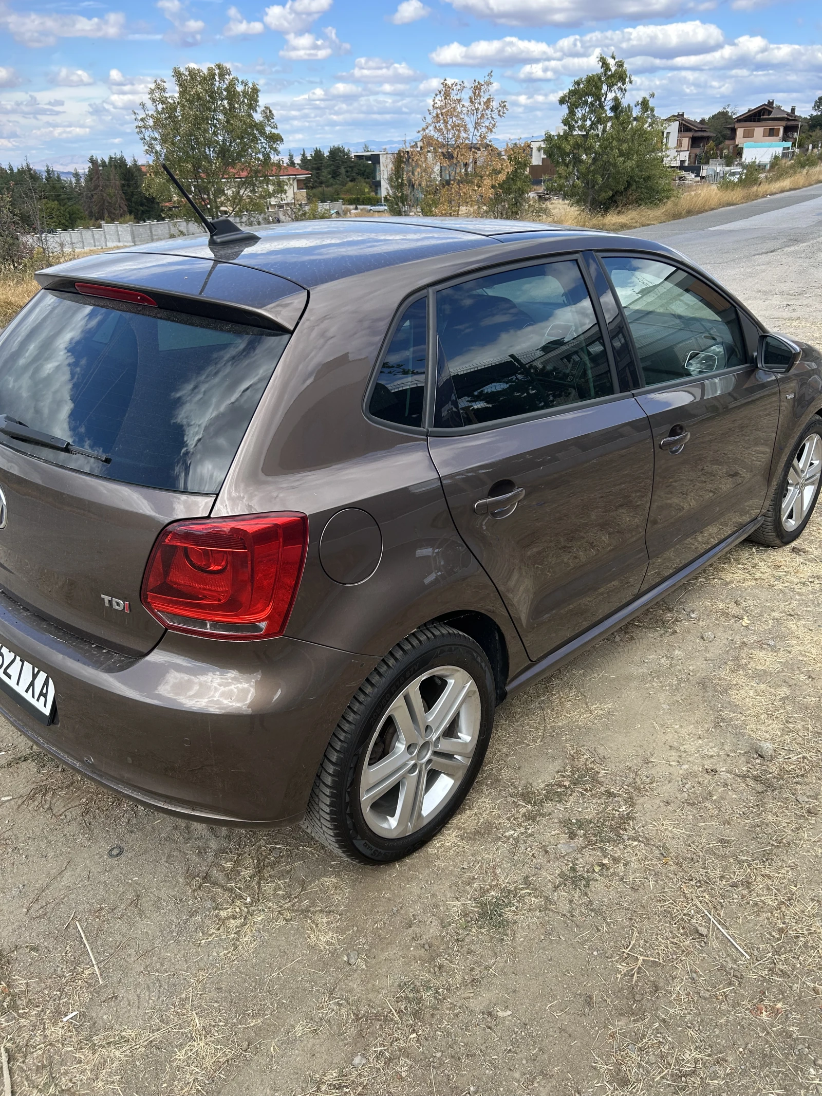 VW Polo 6R, снимка 4 - Автомобили и джипове - 56588053