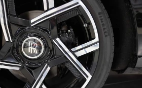 Rolls-Royce Cullinan BLACK BADGE/BESPOKE/SHOOTING STAR/TV/CARBON/, снимка 7
