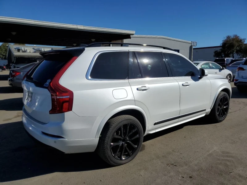 Volvo Xc90, снимка 3 - Автомобили и джипове - 48830631