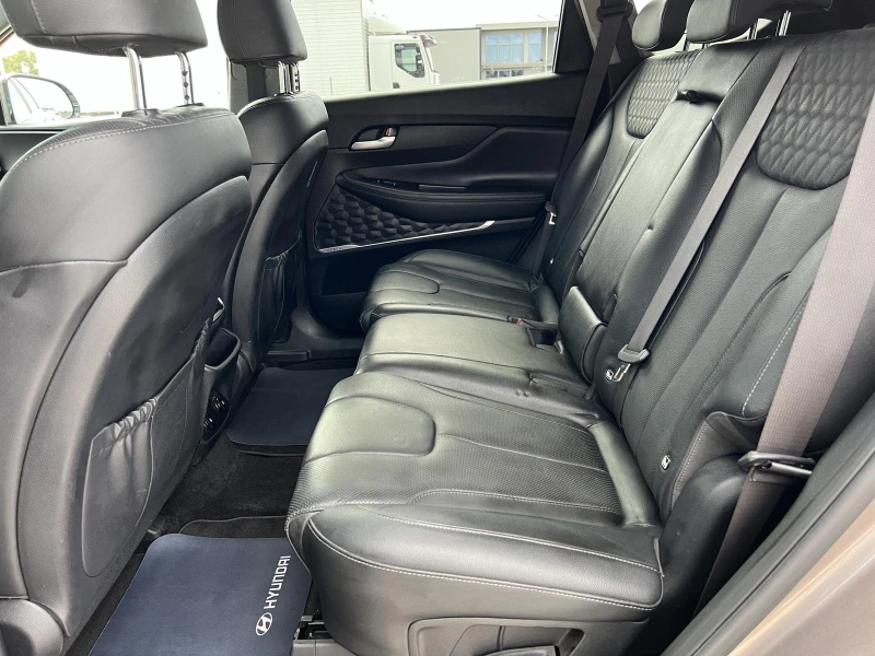 Hyundai Santa fe 2.2 CRDi Xprime 4WD, снимка 10 - Автомобили и джипове - 51468179