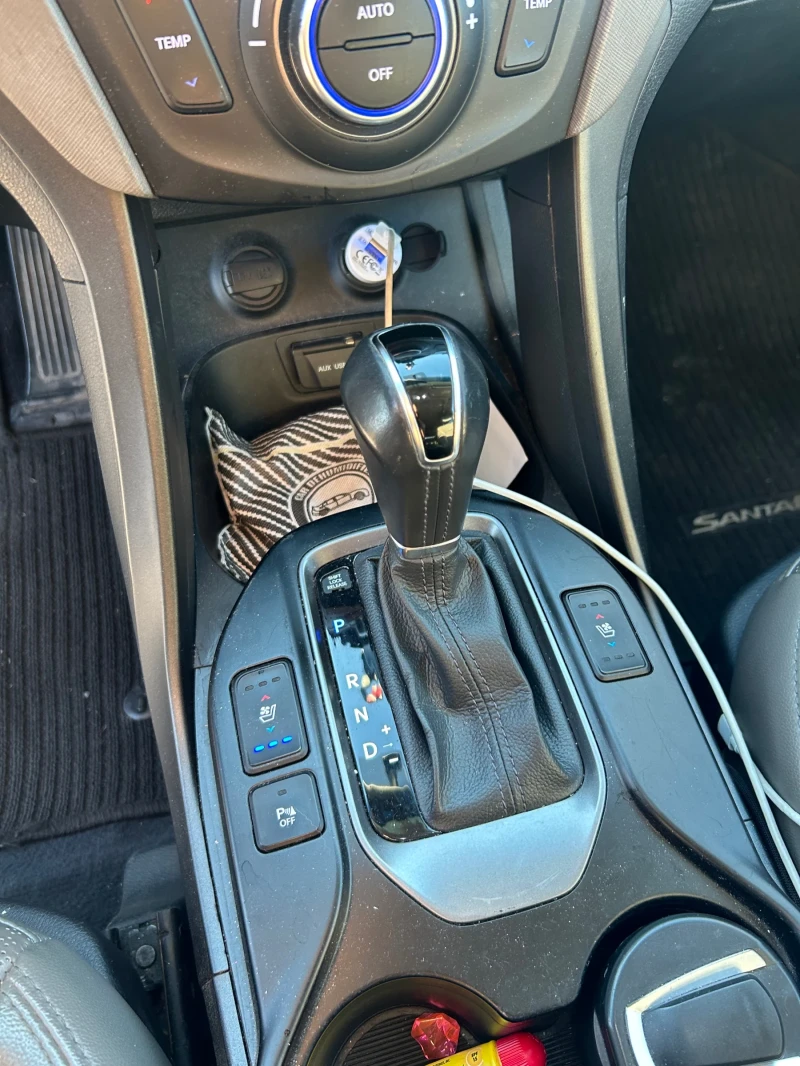 Hyundai Santa fe, снимка 7 - Автомобили и джипове - 51780957