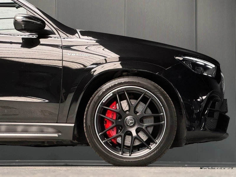 Mercedes-Benz GLE 63 S AMG /4-MATIC/FACELIFT/NIGHT/PANO/BURM/360/HEAD UP/22/ , снимка 7 - Автомобили и джипове - 51999614