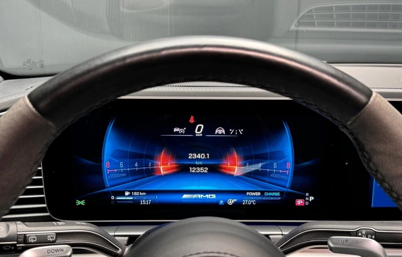 Mercedes-Benz GLE 63 S AMG /4-MATIC/FACELIFT/NIGHT/PANO/BURM/360/HEAD UP/22/ , снимка 10 - Автомобили и джипове - 51999614