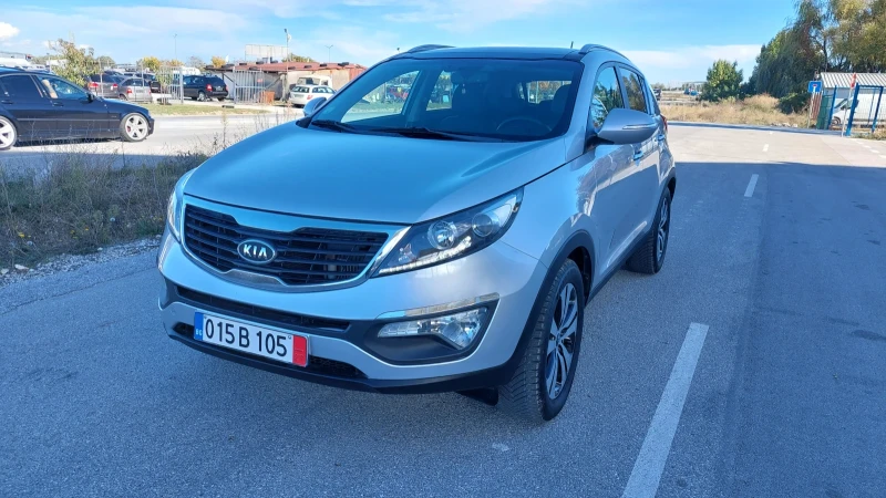 Kia Sportage 1.7 FULL ЕКСТРИ, снимка 7 - Автомобили и джипове - 52178235