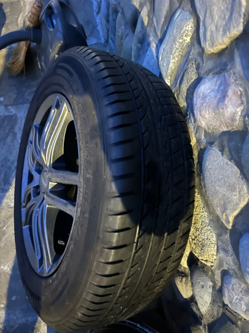 Suzuki Grand vitara 1.6 , снимка 14 - Автомобили и джипове - 52669546