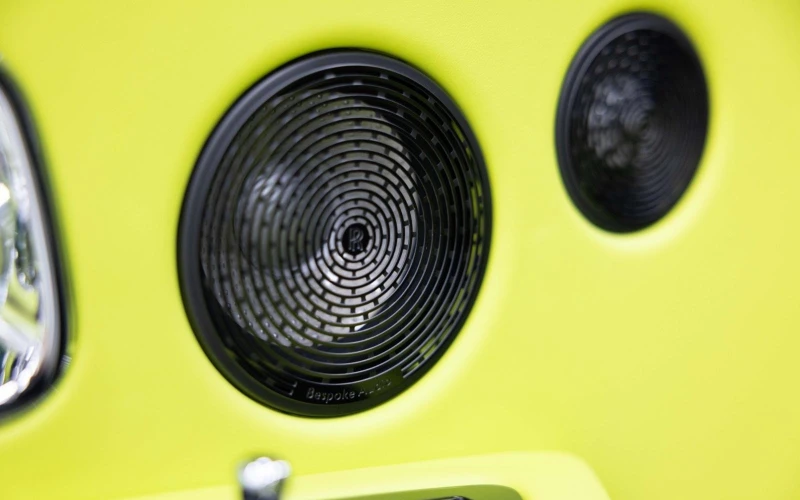 Rolls-Royce Cullinan BLACK BADGE/BESPOKE/SHOOTING STAR/TV/CARBON/, снимка 9 - Автомобили и джипове - 52822246