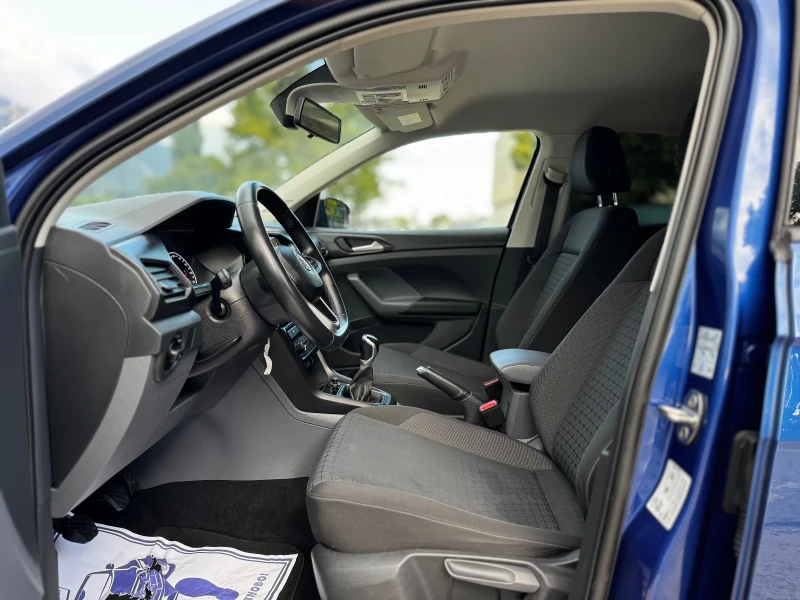 VW T-Cross 1.0I/ДИСТРОНИК/73000КМ, снимка 9 - Автомобили и джипове - 53099003
