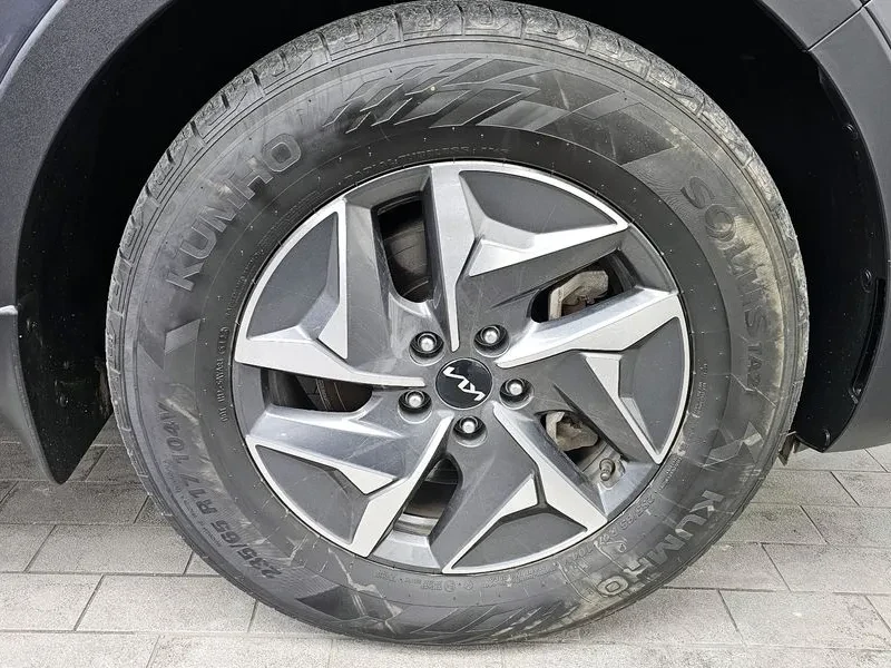 Kia Sorento 1.6 4Wd Prestige Choice - САМО 30% АВАНС!, снимка 5 - Автомобили и джипове - 55474583