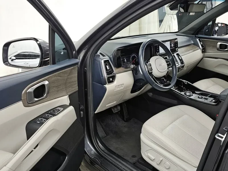 Kia Sorento 1.6 4Wd Prestige Choice - САМО 30% АВАНС!, снимка 10 - Автомобили и джипове - 55474583