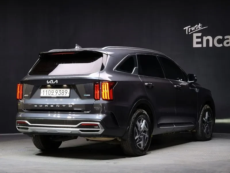 Kia Sorento 1.6 4Wd Prestige Choice - САМО 30% АВАНС!, снимка 2 - Автомобили и джипове - 55474583