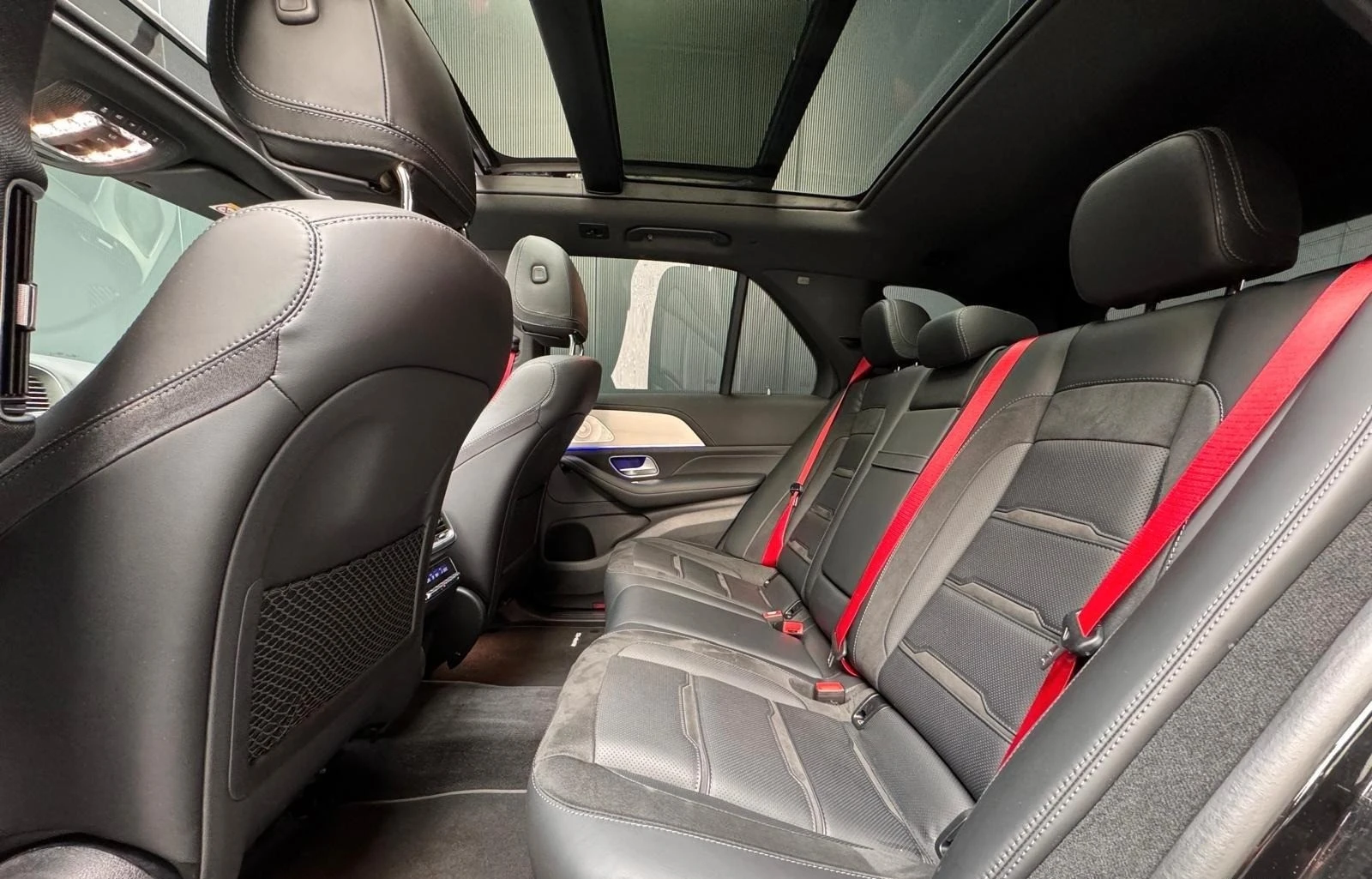 Mercedes-Benz GLE 63 S AMG /4-MATIC/FACELIFT/NIGHT/PANO/BURM/360/HEAD UP/22/  | Mobile.bg   16