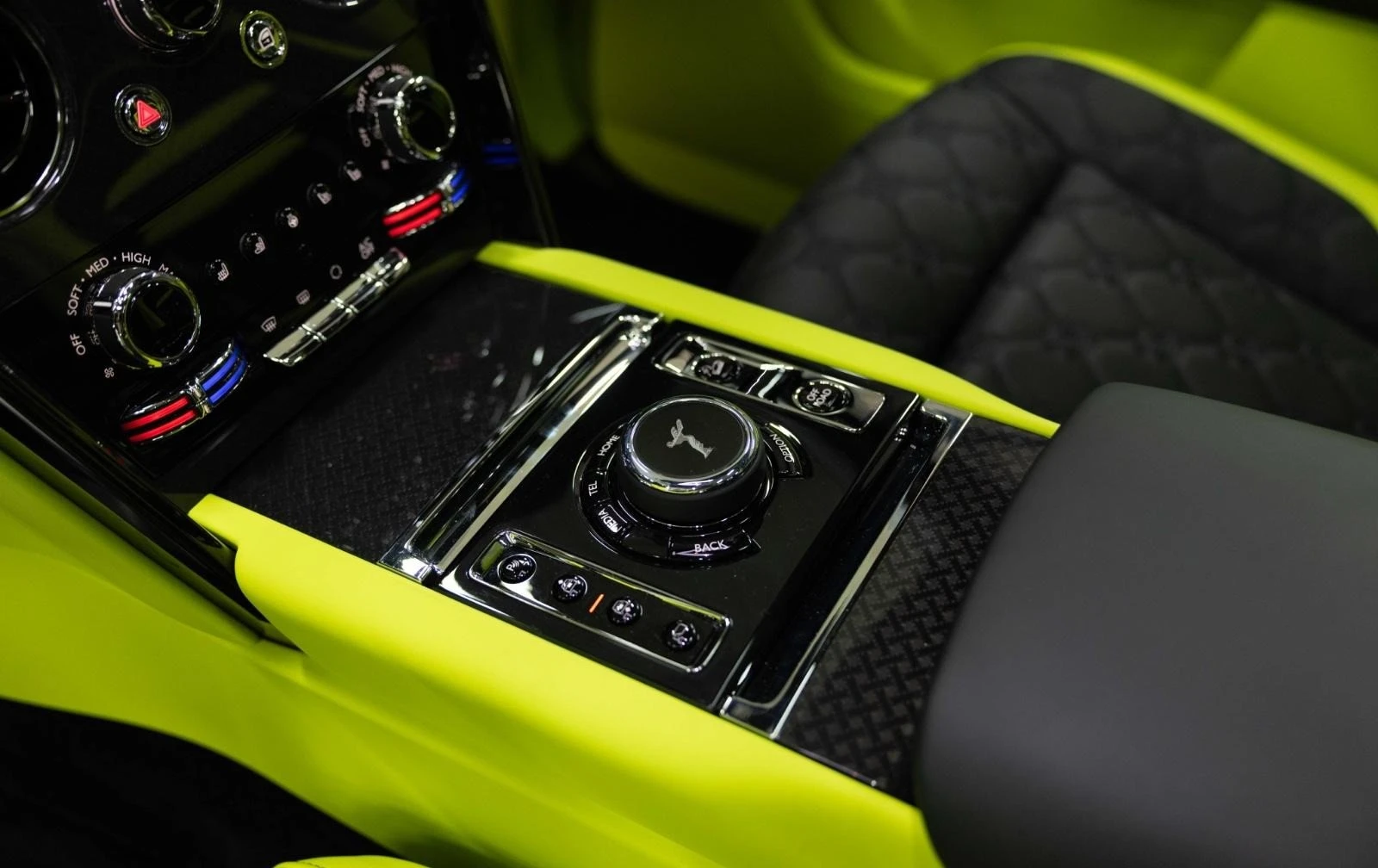 Rolls-Royce Cullinan BLACK BADGE/FACELIFT/BESPOKE/SHOOTING STAR/CARBON/ | Mobile.bg � ����������� 13