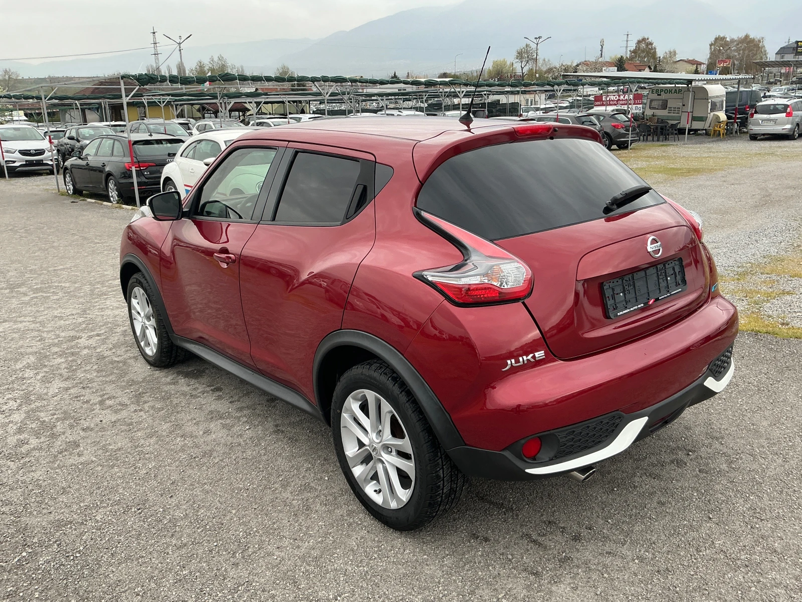 Nissan Juke 1.5 DCI, снимка 6 - Автомобили и джипове - 53035659