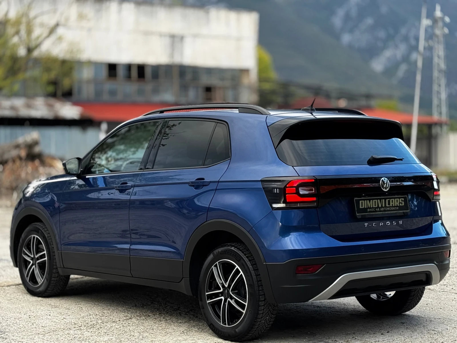 VW T-Cross 1.0I/ДИСТРОНИК/73000КМ - изображение 3