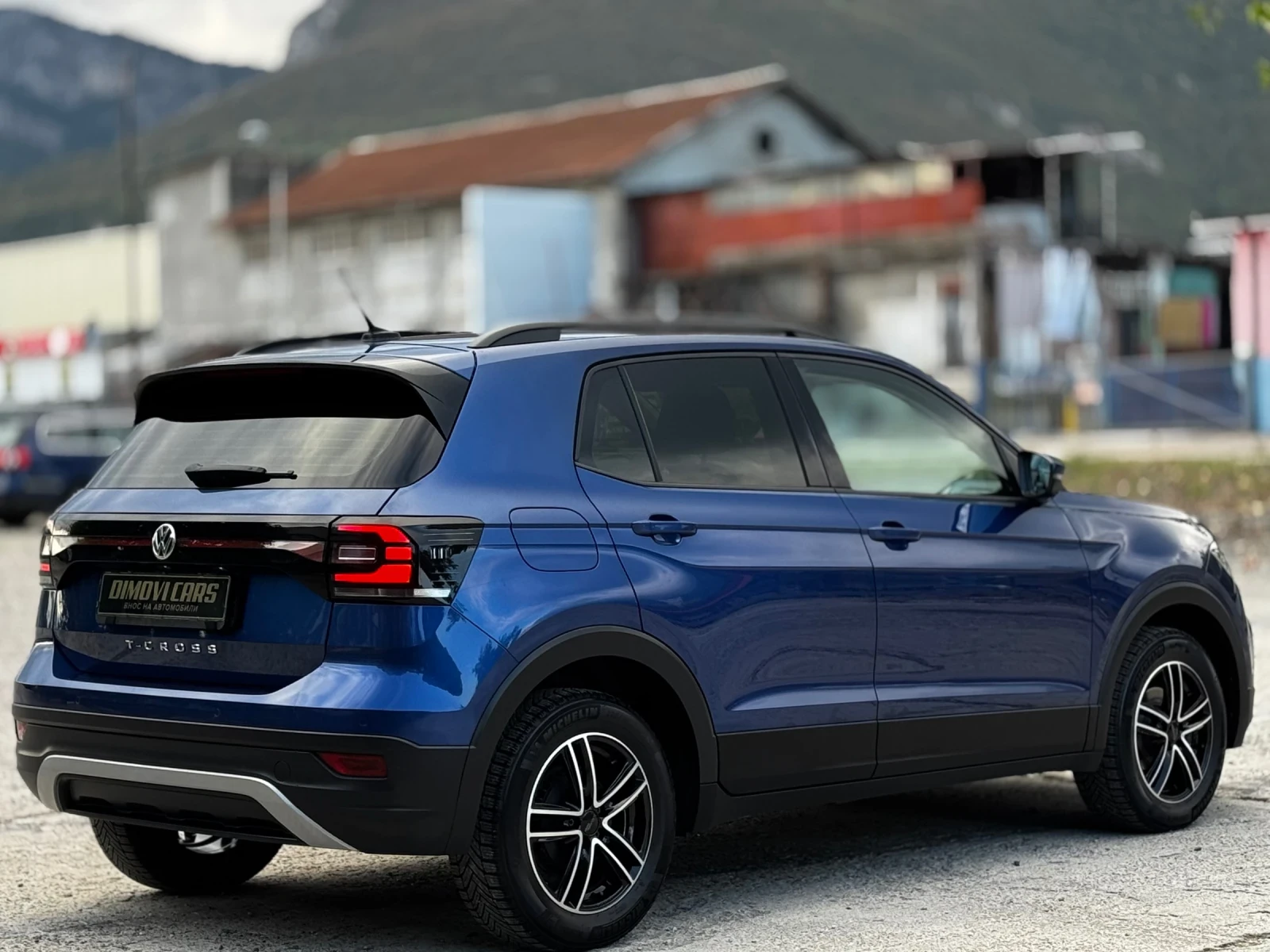 VW T-Cross 1.0I/ДИСТРОНИК/73000КМ - изображение 5