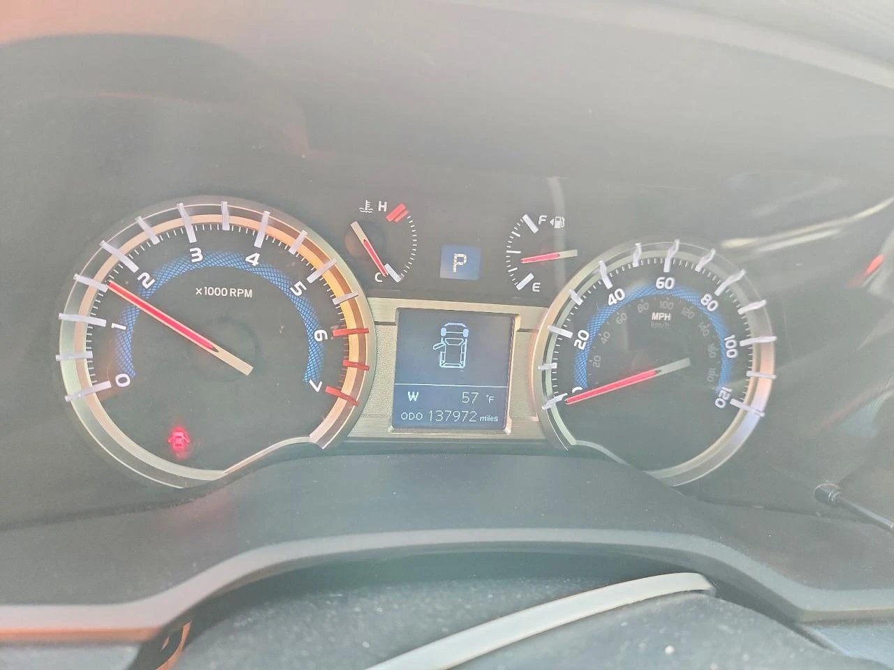 Toyota 4runner 4.0l Trd Off-Road, снимка 9 - Автомобили и джипове - 54226591