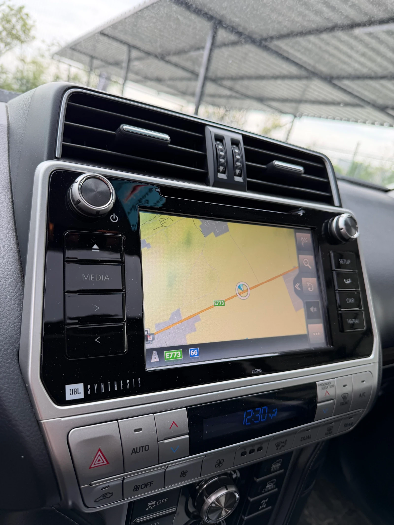 Toyota Land cruiser 150, 2.8Dizel automat, снимка 7 - Автомобили и джипове - 54510764