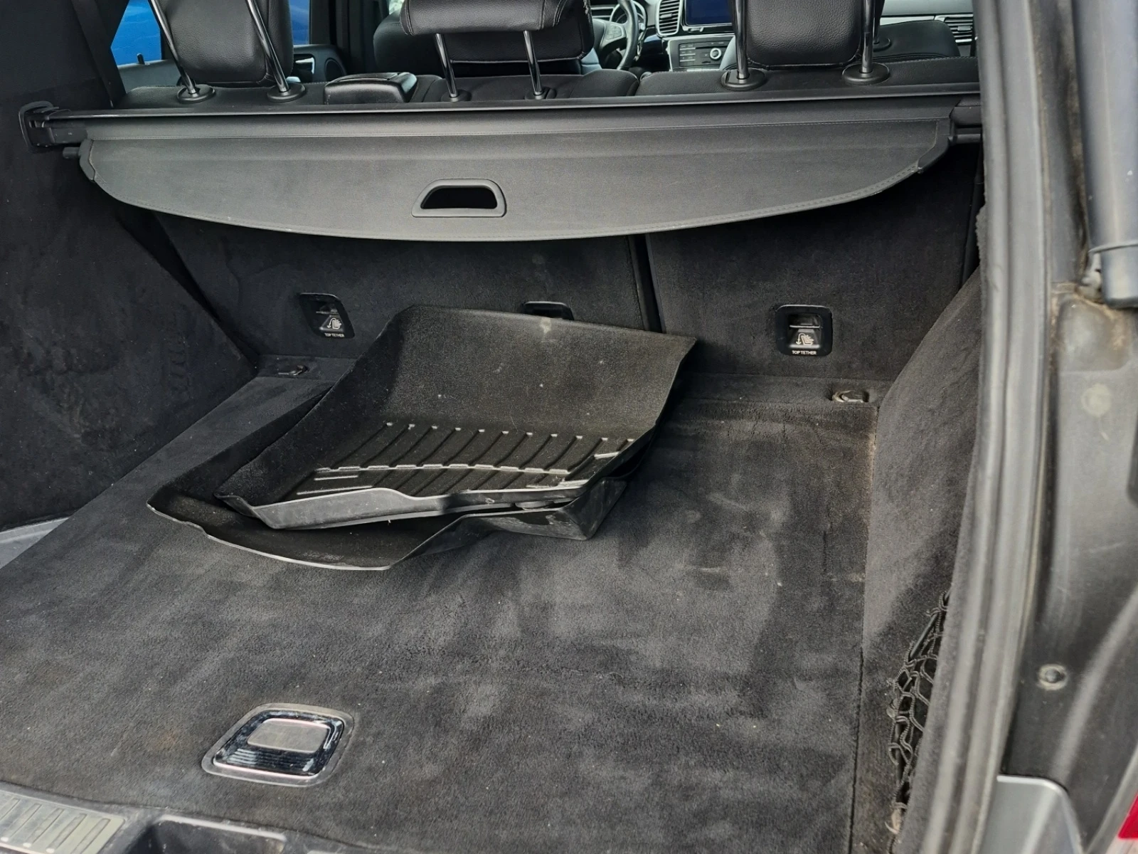 Mercedes-Benz GLE 350 D * AMG * 360 CAMERA * CARFAX * H&K * , снимка 10 - Автомобили и джипове - 54900874