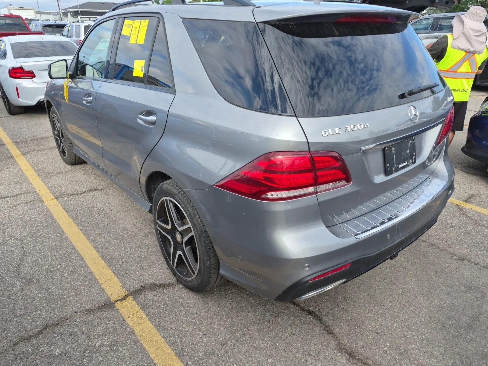 Mercedes-Benz GLE 350 D * AMG * 360 CAMERA * CARFAX * H&K * 