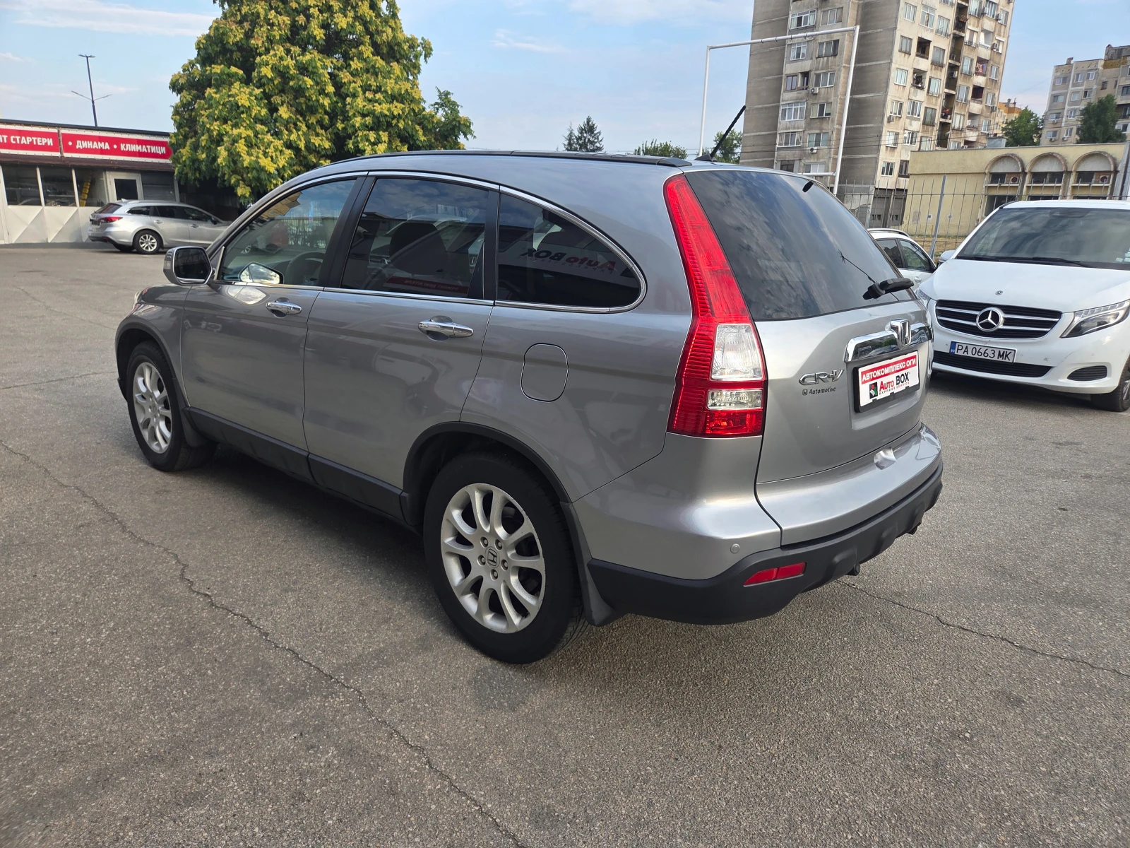 Honda Cr-v 2.0 i-VTEC/Executive/GAZ.INJ./AT/4x4, снимка 3 - Автомобили и джипове - 55657054