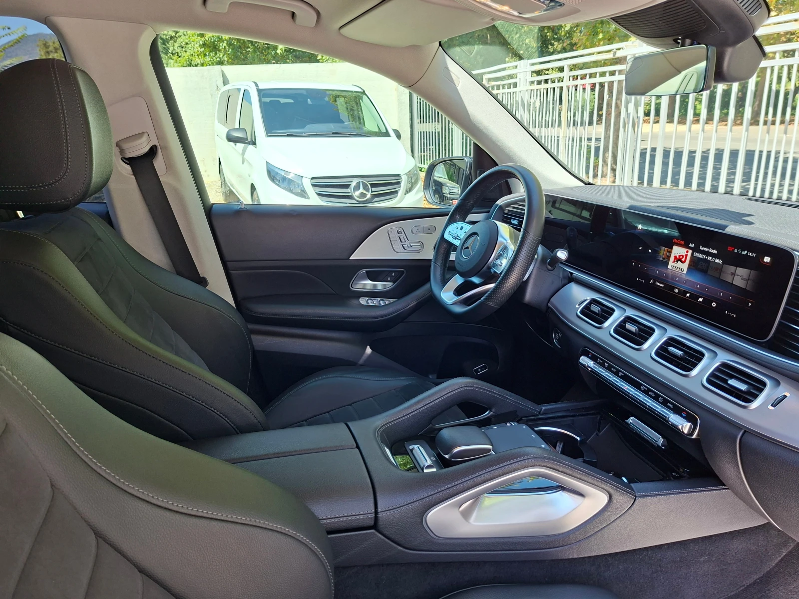 Mercedes-Benz GLE 300 d/AMG/4MATIC/CAMERA 360/9G, снимка 15 - Автомобили и джипове - 55691220