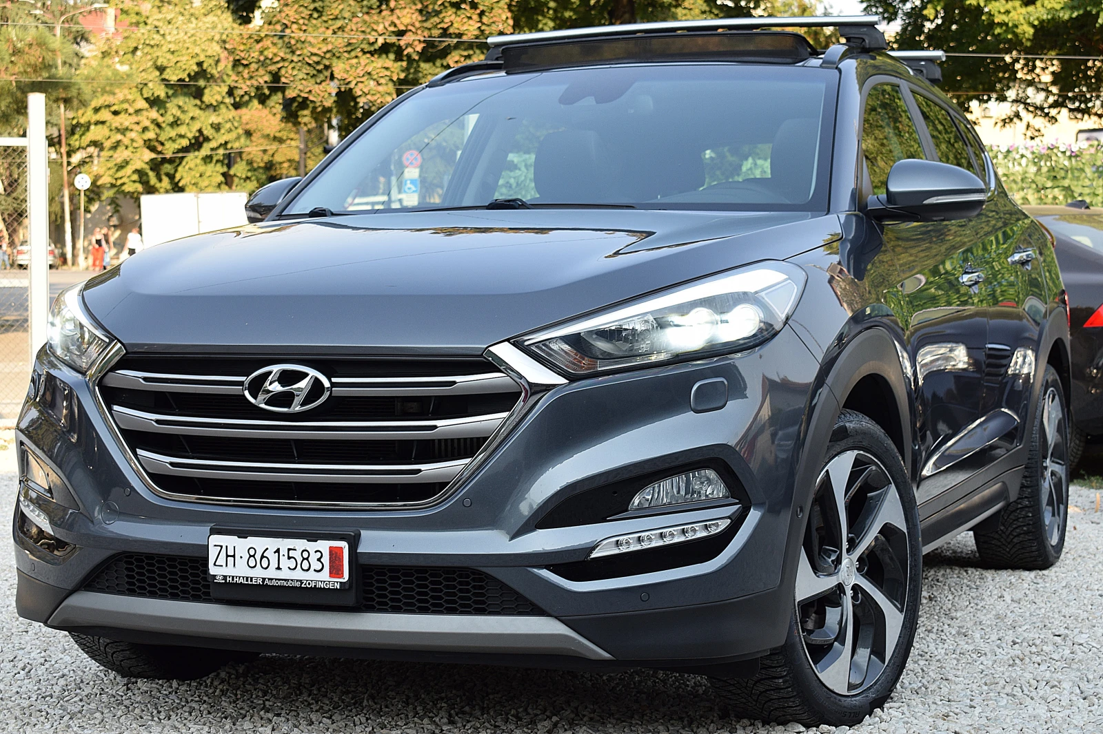Hyundai Tucson 2.0ШВЕЙЦАРИЯ/VERTEX/4x4/АВТОМАТИК/ОБДУХВАНЕ/КАМЕРА