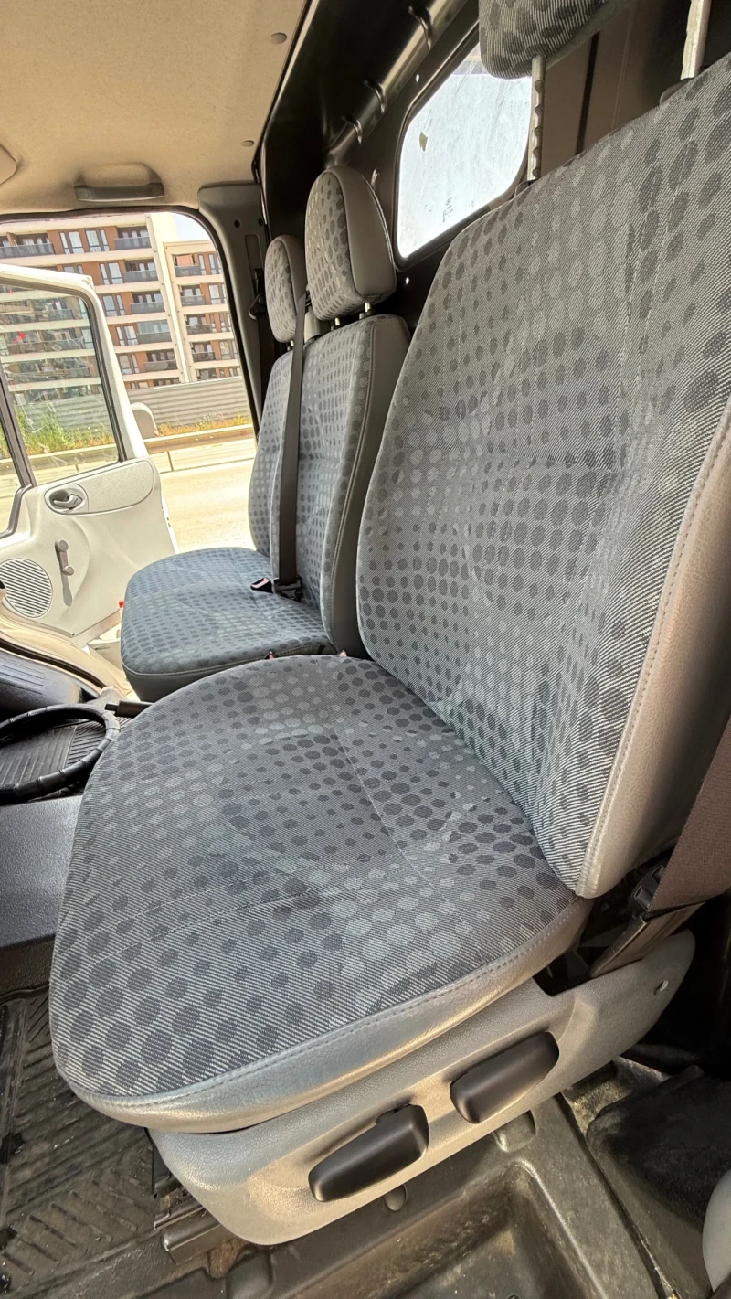 Ford Transit 2.4 tdci rwd, снимка 12 - Бусове и автобуси - 52338799