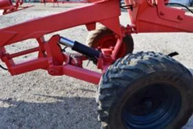 Плуг Kuhn CHALLENGER 8, снимка 16