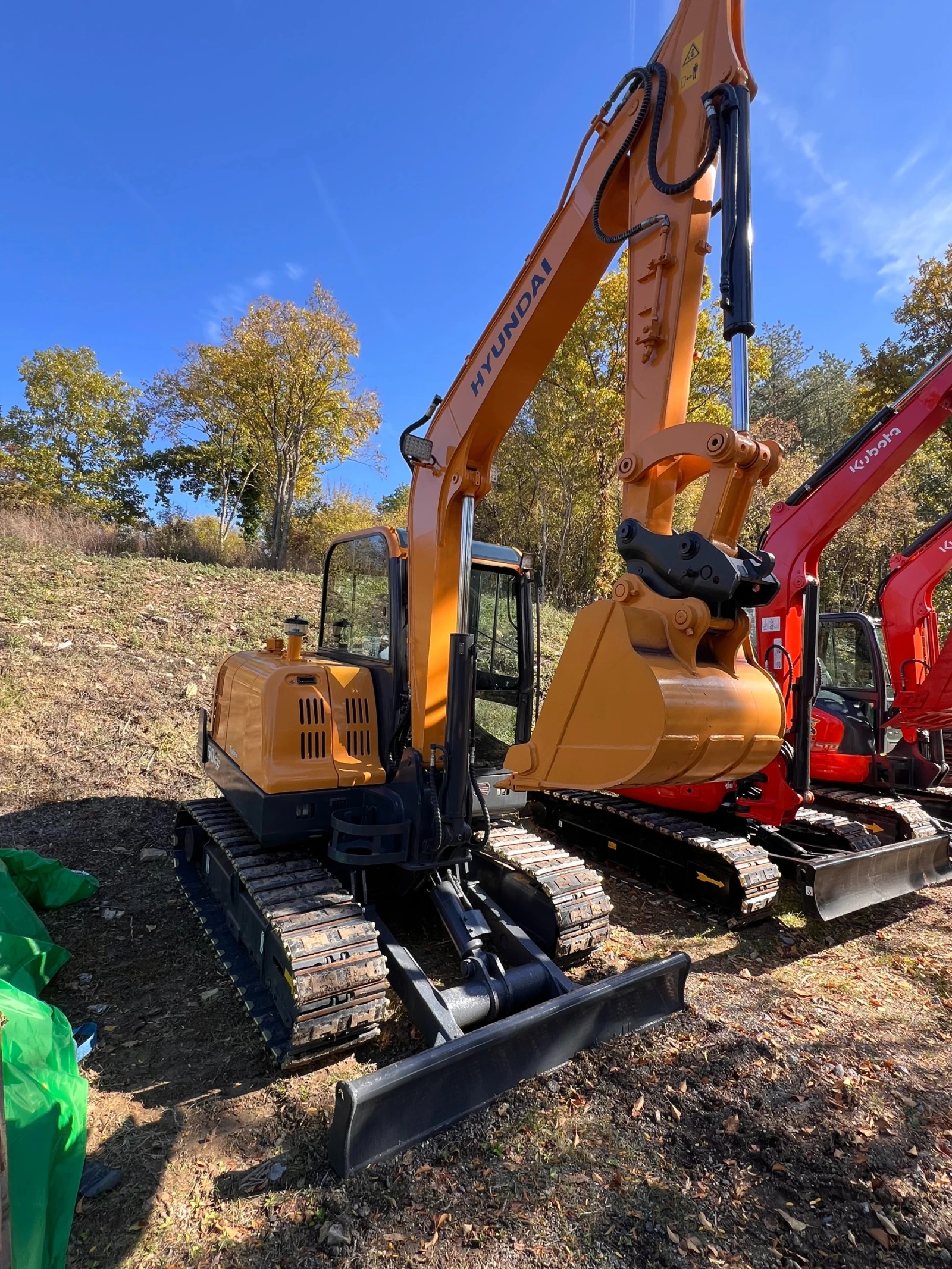 Багер Hyundai Hyundai R60VS 5850 