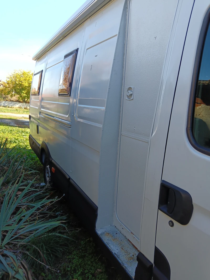 Кемпер Други Iveko, снимка 4 - Каравани и кемпери - 52453268