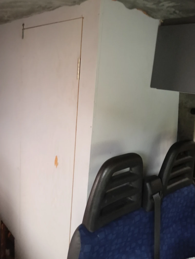 Кемпер Други Iveko, снимка 9 - Каравани и кемпери - 52453268