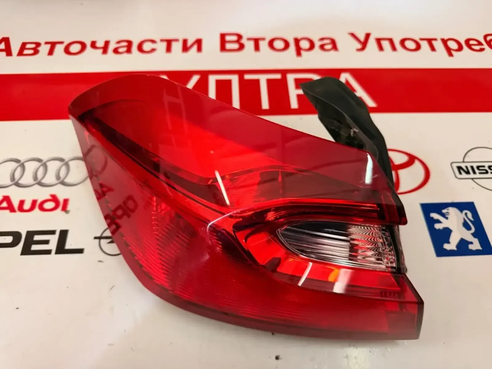 Ляв стоп Ford FIESTA 2021  LED