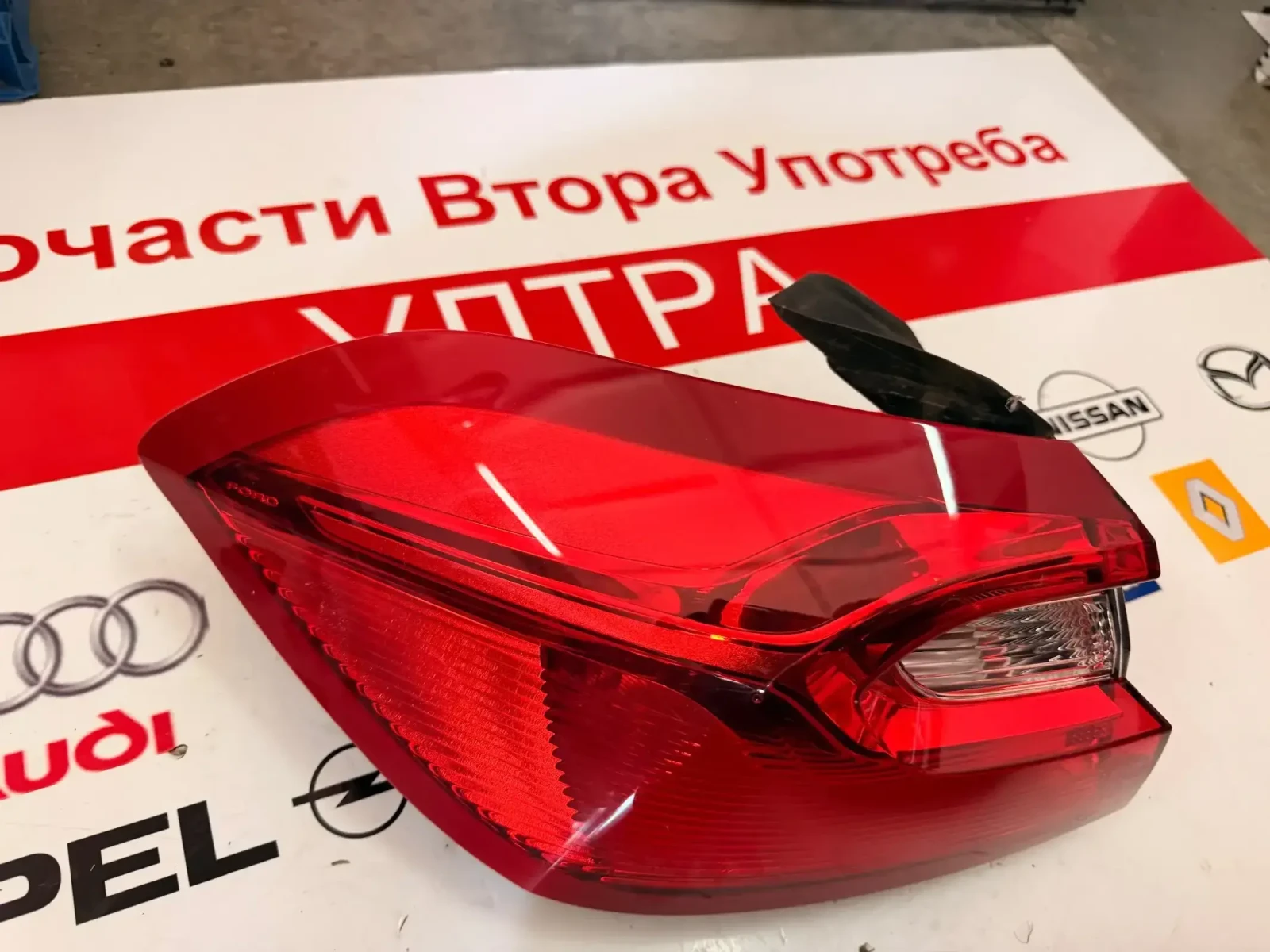 Ляв стоп Ford FIESTA 2021  LED, снимка 3 - Части - 55299968