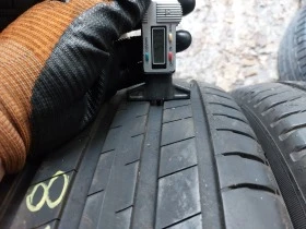 Гуми Летни 235/60R18, снимка 4 - Гуми и джанти - 43627394