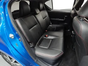 Toyota Prius C 1.5 Хибрид, снимка 9