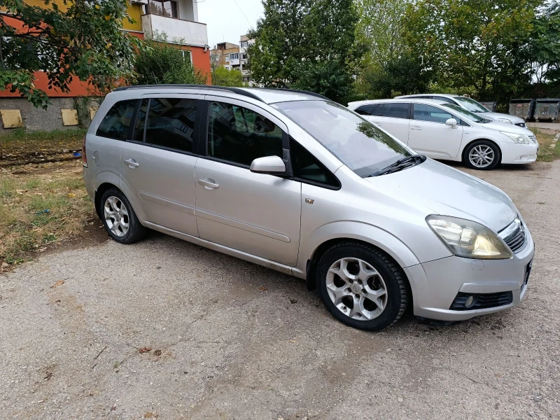 Opel Zafira, снимка 4 - Автомобили и джипове - 47490062